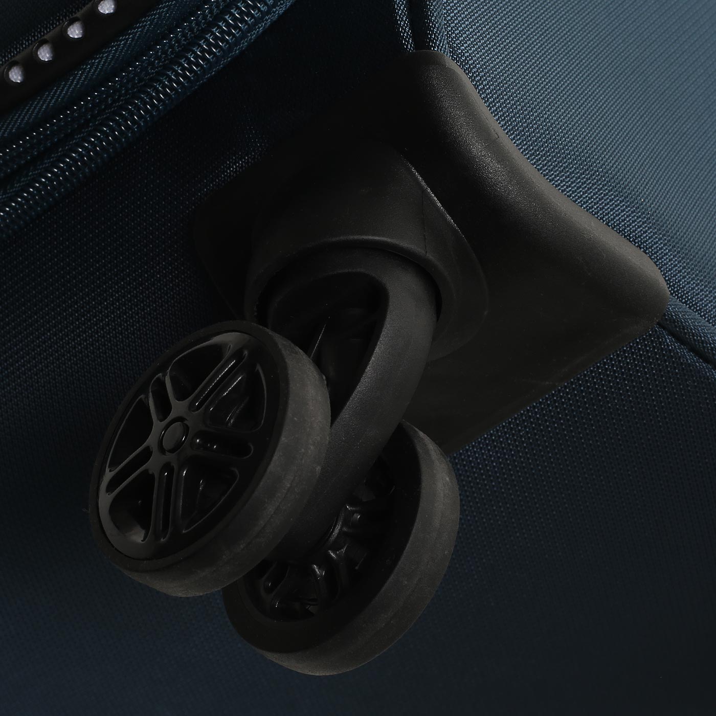 Чемодан маленький S тканевый Torber Vivi