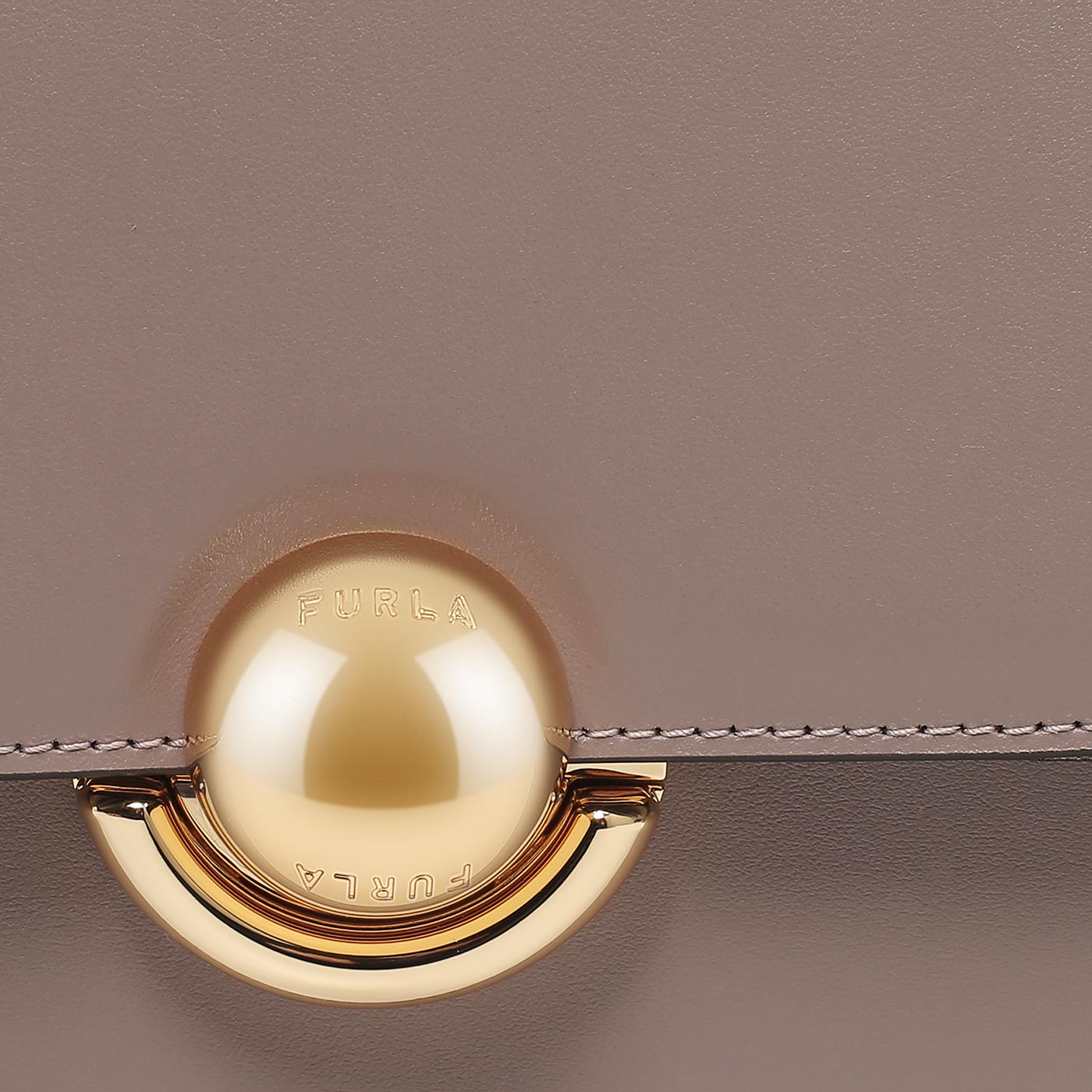 Сумка через плечо Furla Sfera