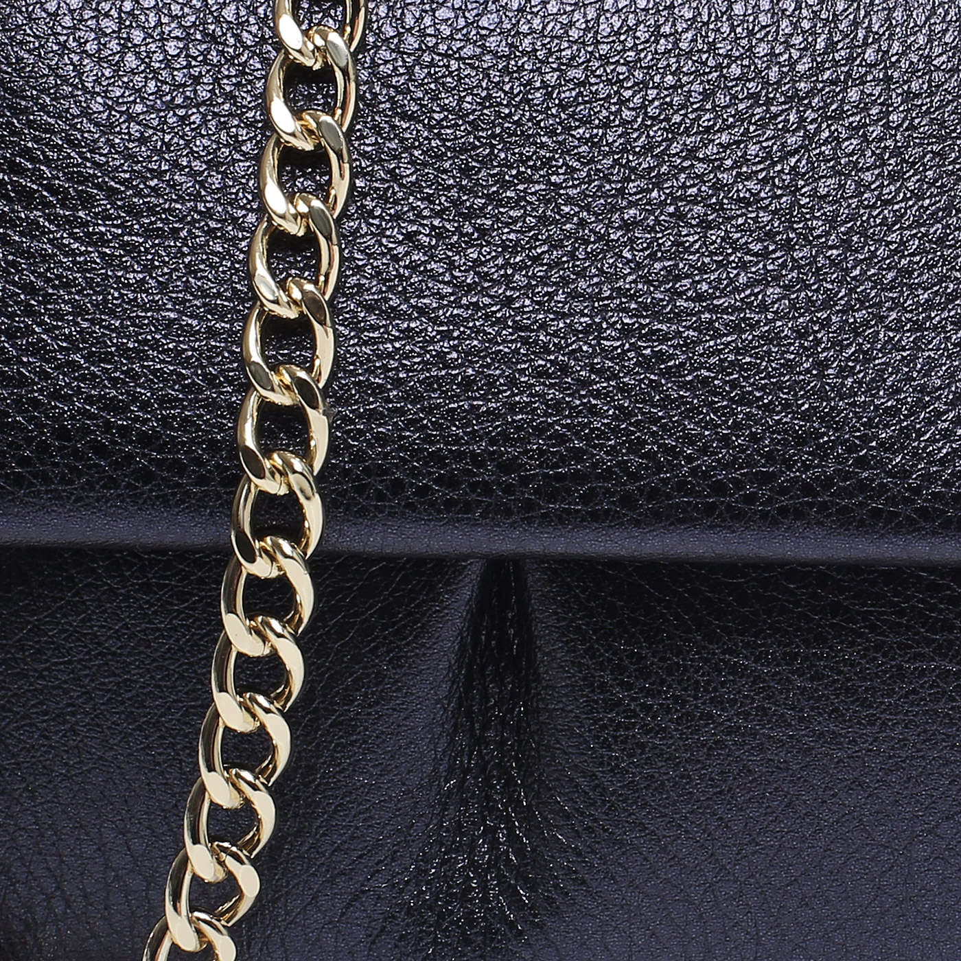 Кожаный клатч с цепочкой Aurelli Soft